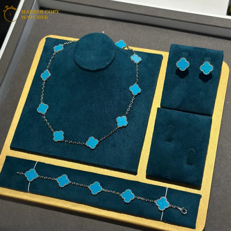 Van Cleef & Arpels Alhambra Necklace