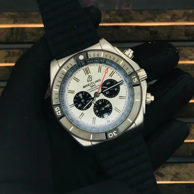 Breitling Chronomat B01 Chronograph Mens Watch Silver Rubber
