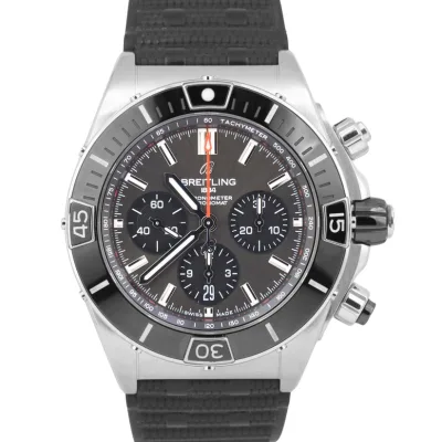 Breitling Super Chronomat B01 44 Black Dial Rubber Strap