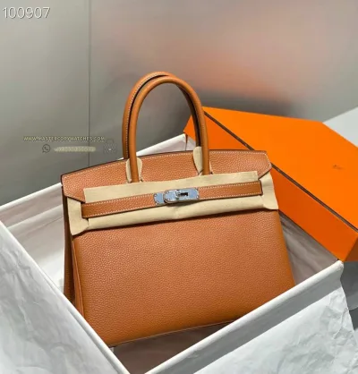 Hermes Birkin 30 Gold