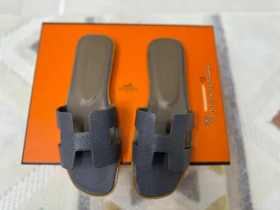 Hermes Ladies Sandals Flat Oran Grey
