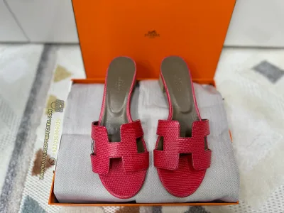 Hermes Ladies Sandals Flat Oran Lizard Rose magneta