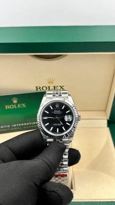 Rolex DateJust Black Dial Stainless Steel 41MM Swiss Replica