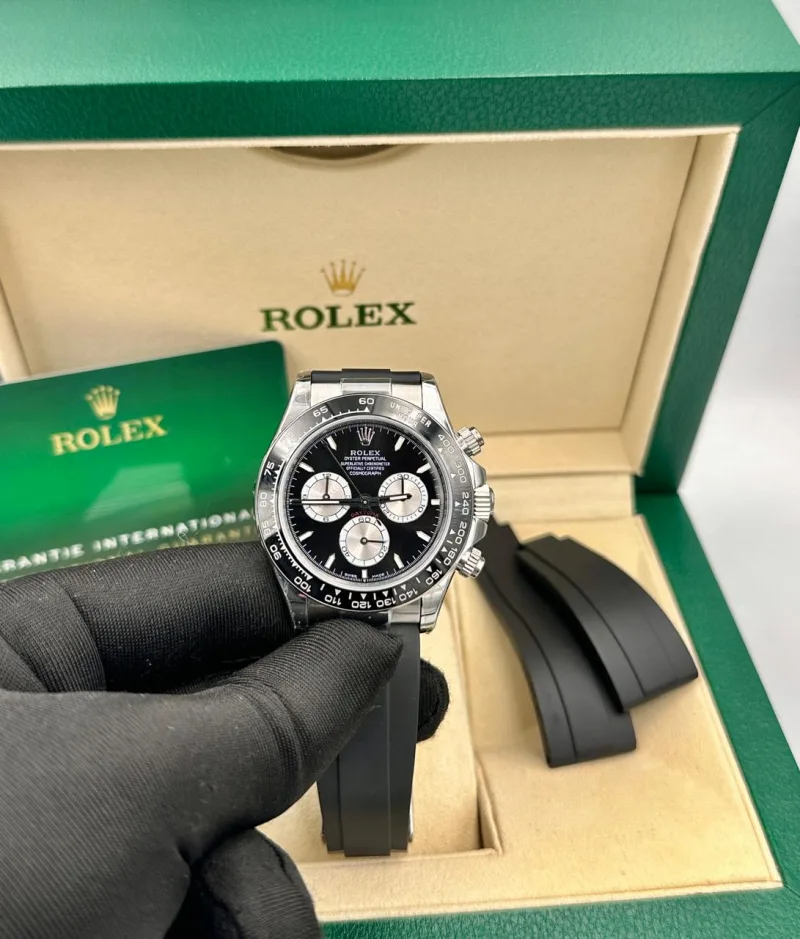 Rolex Daytona White Dial Black Rubber Strap