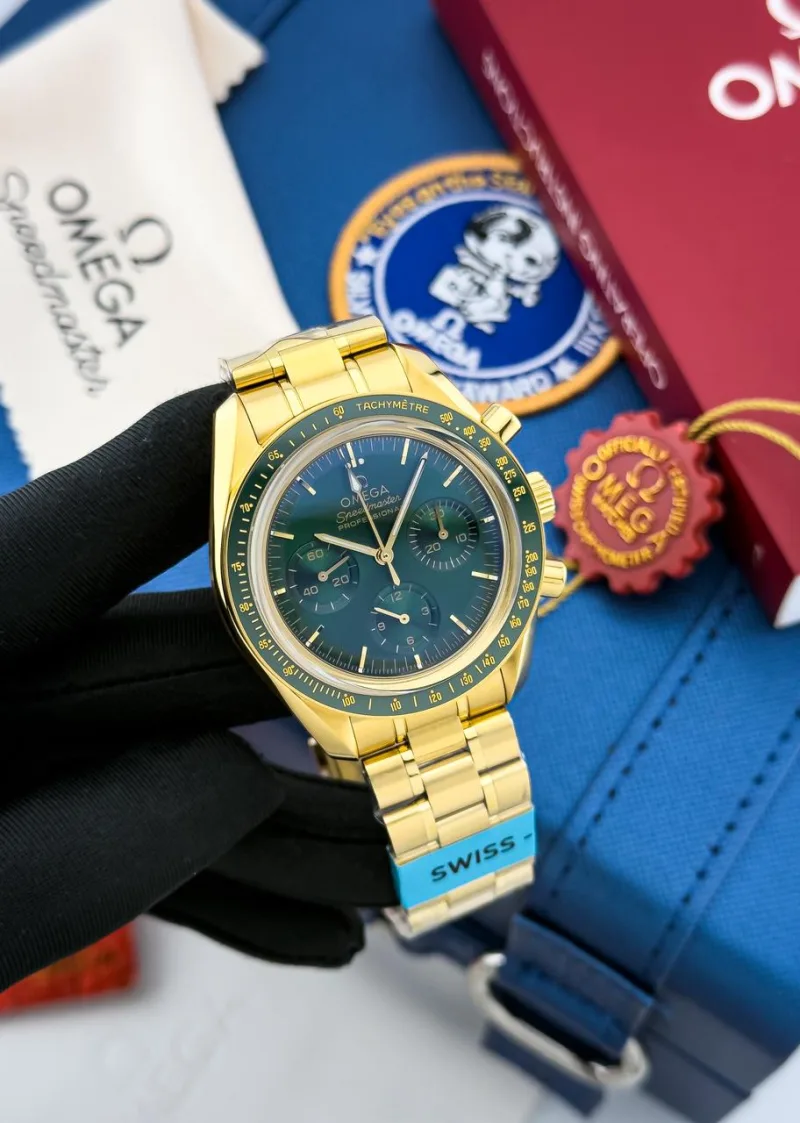 Omega Speedmaster Green Dial Super Clone